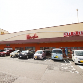 原信（現地より1,700m、車で約6分）